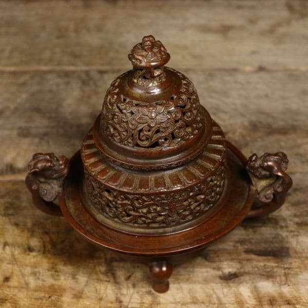 兽耳缠枝莲三足薰炉 招财炉 集财香炉 重工 希少 工芸品 美術品 置物