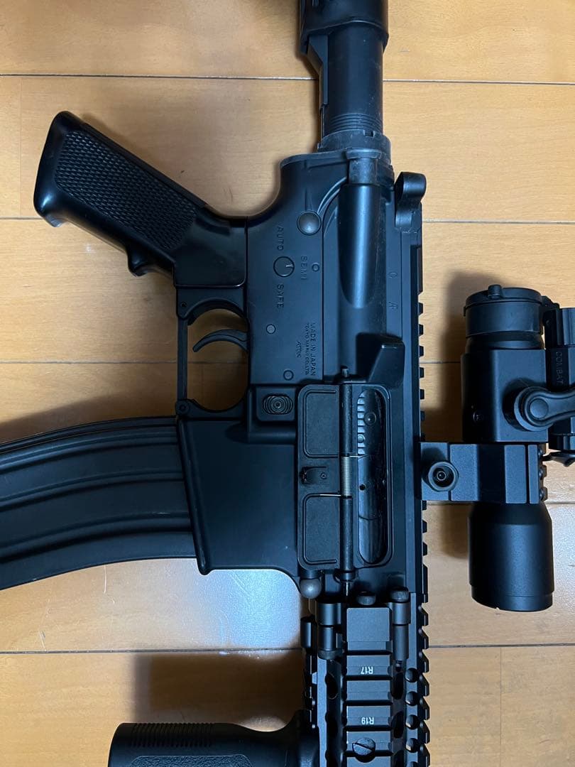 東京マルイ　次世代電動ガンM4A1カービン