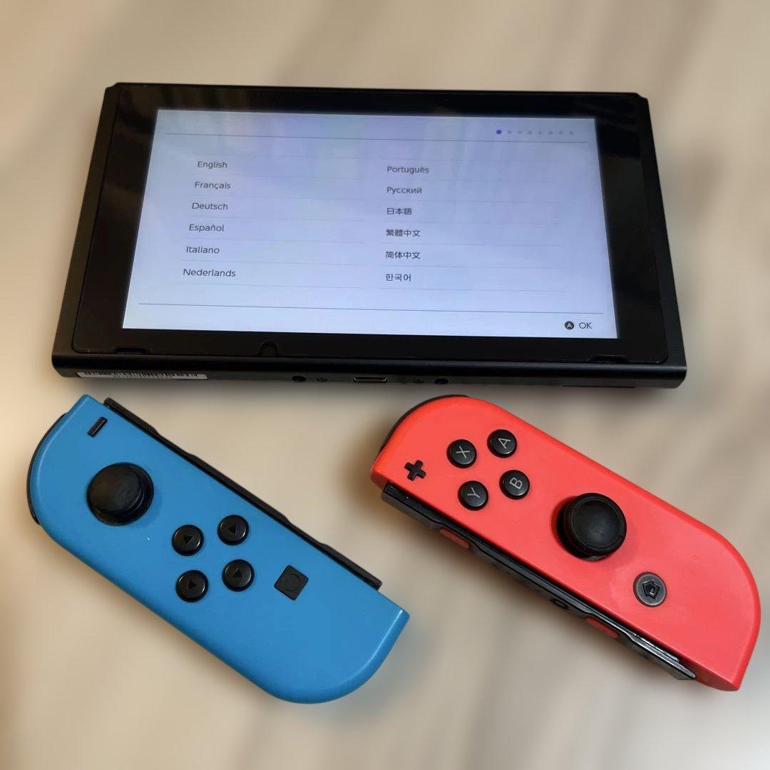【⭐︎中古おまけ付】Nintendo Switch 本体 （SDカード128付き）