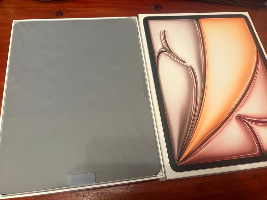 【未使用/AppleCare今なら可】￼iPadAir13インチ128Wi-Fi