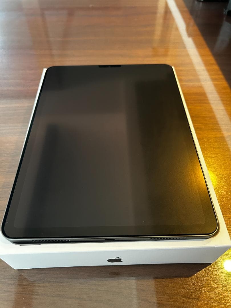 ♪*ク様 iPad Air 第5世代 256GB Wi-Fiモデル【スペースグレ