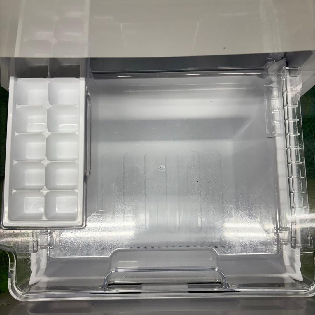 696 大容量　179L シャープ　冷蔵庫　100L強　小型　一人暮らし　両開き