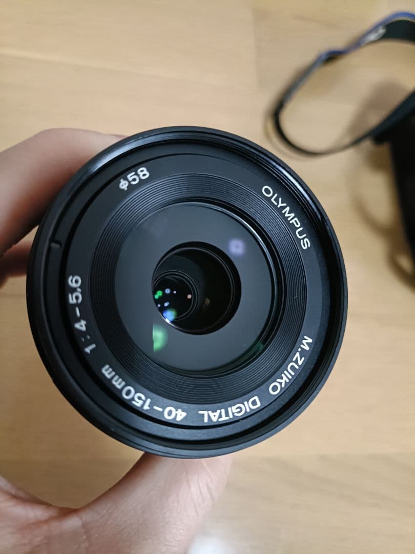 OLYMPUS OM-D E-M10MarkIIミラーレス一眼カメラ