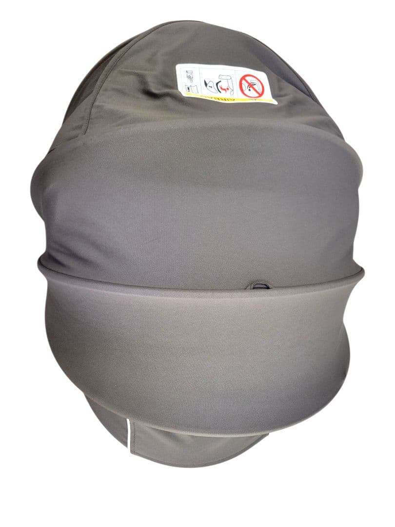 [極美品] エールベベ クルット6i グランス ISOFIX チャイルドシート