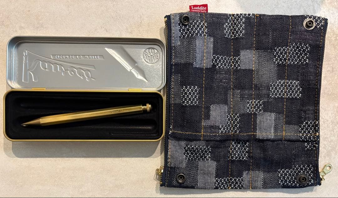 カヴェコスペシャル ブラス ラダイト ペンケース