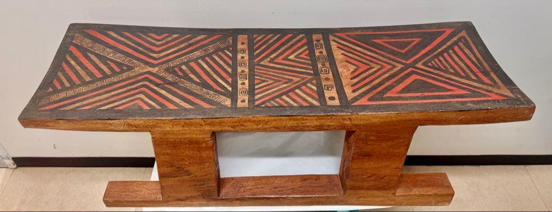 希少・アマゾン先住民ヤノマミ族 木製ベンチ 手作り 民族工芸品