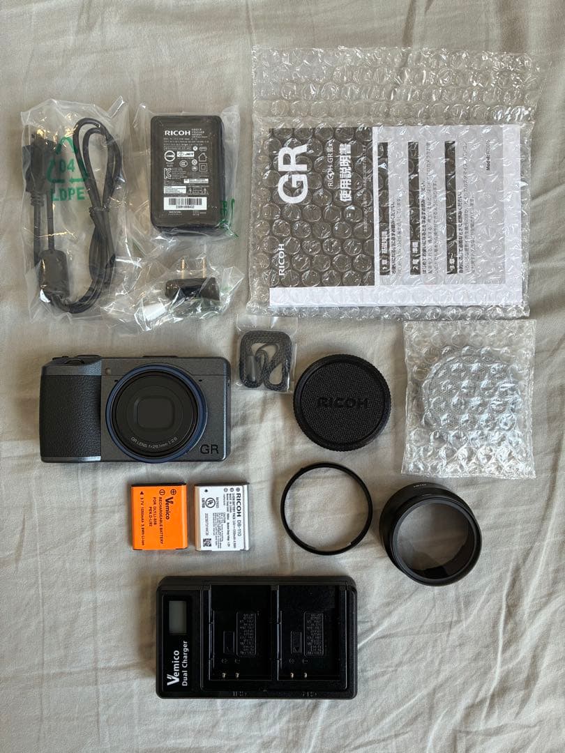 299ショット！ 極美品 RICOH GR3x アーバンエディション