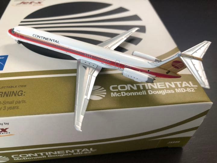 航空機・ヘリコプター Jet-X 1/400 JX099 MD-82 CONTINENTAL