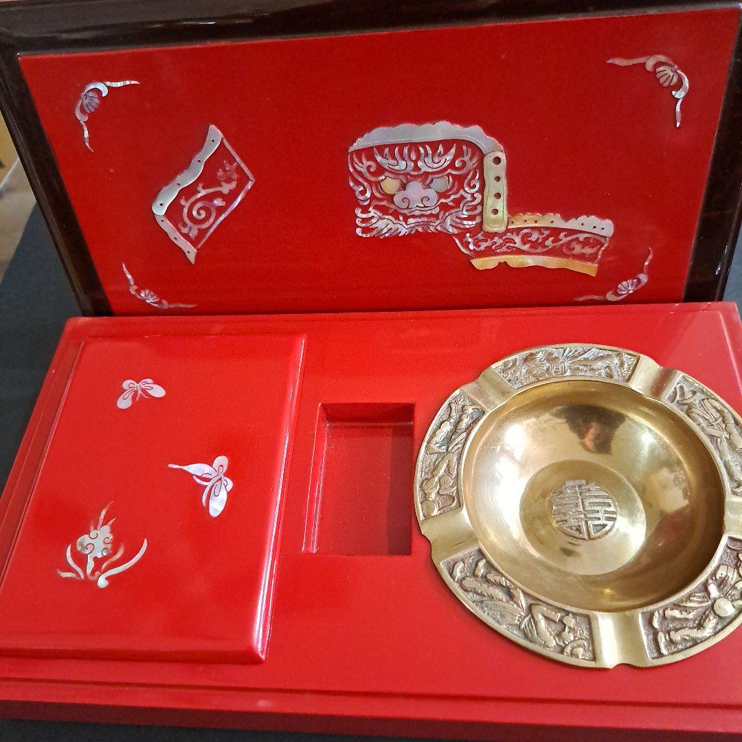 お値下げ中　明治　螺鈿　赤蒔絵　　箱型　　喫煙セット　獅子舞図