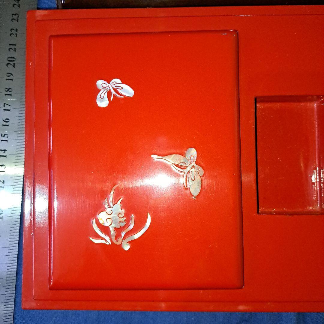 お値下げ中　明治　螺鈿　赤蒔絵　　箱型　　喫煙セット　獅子舞図