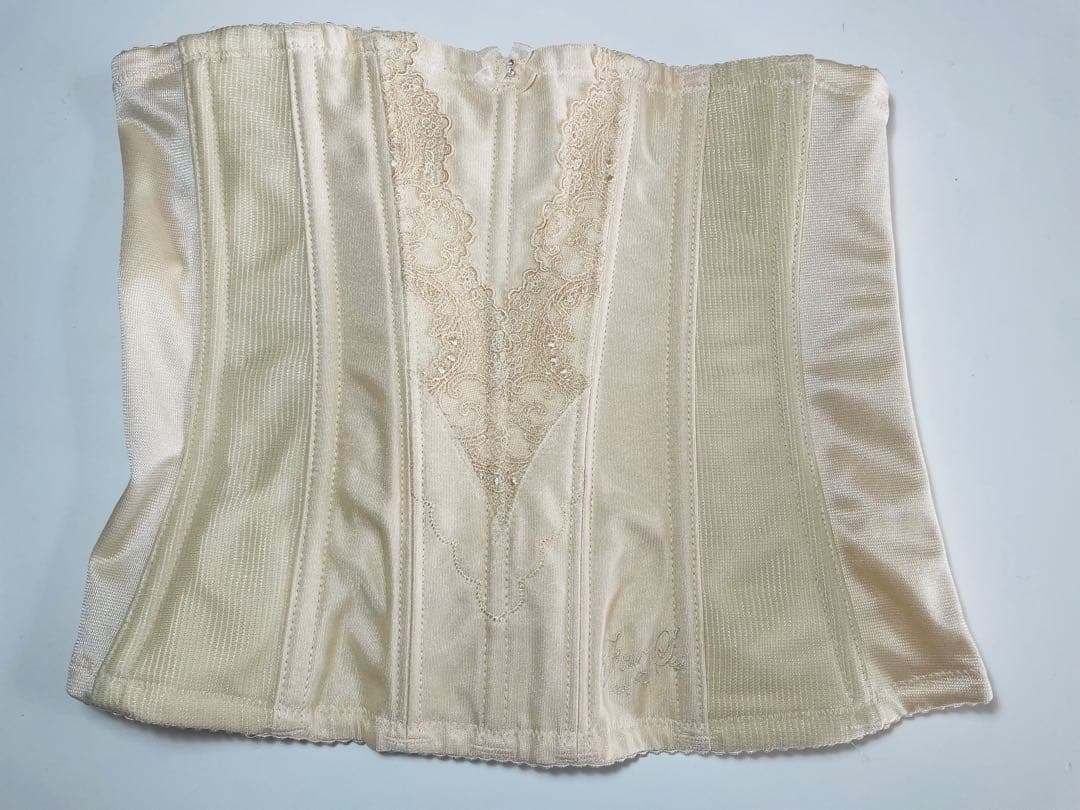 【フォーシスアンドカンパニー】　ブライダルインナー3点セット　F65