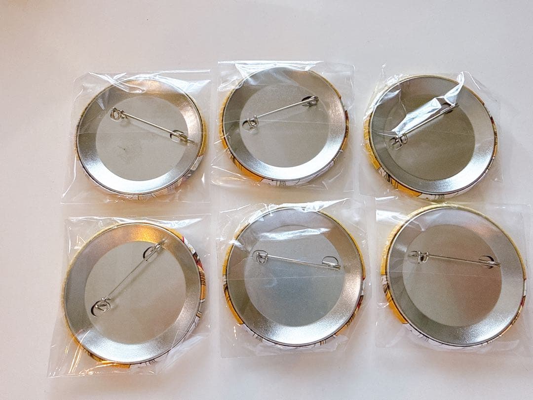 鬼滅の刃 ufotable カフェ ひなまつり ひな祭り 缶バッジ 我妻善逸