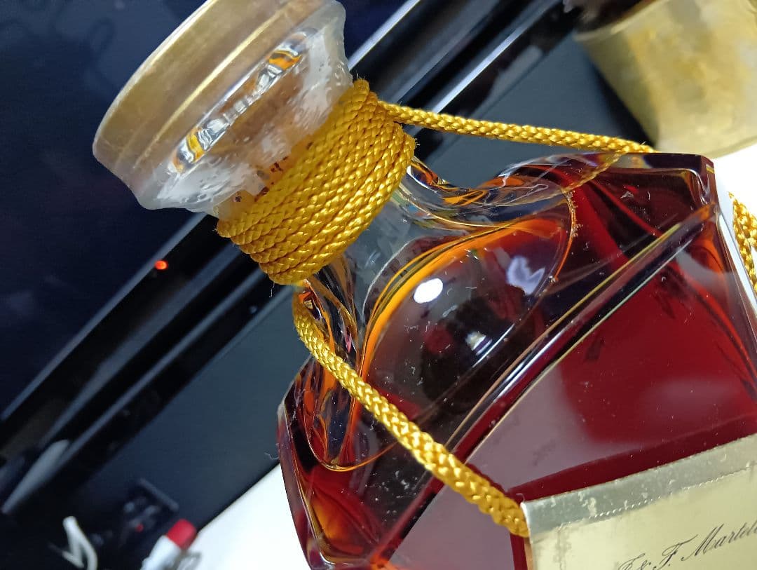 マーテル　Cordon Bleu　コニャック　バカラ　クリスタル　替栓付