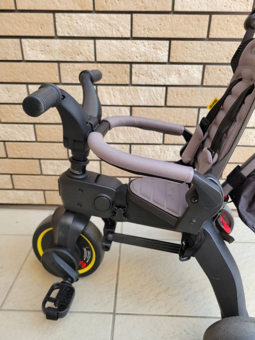 【引越しのため7/21まで！！】doona 三輪車 リキトライク