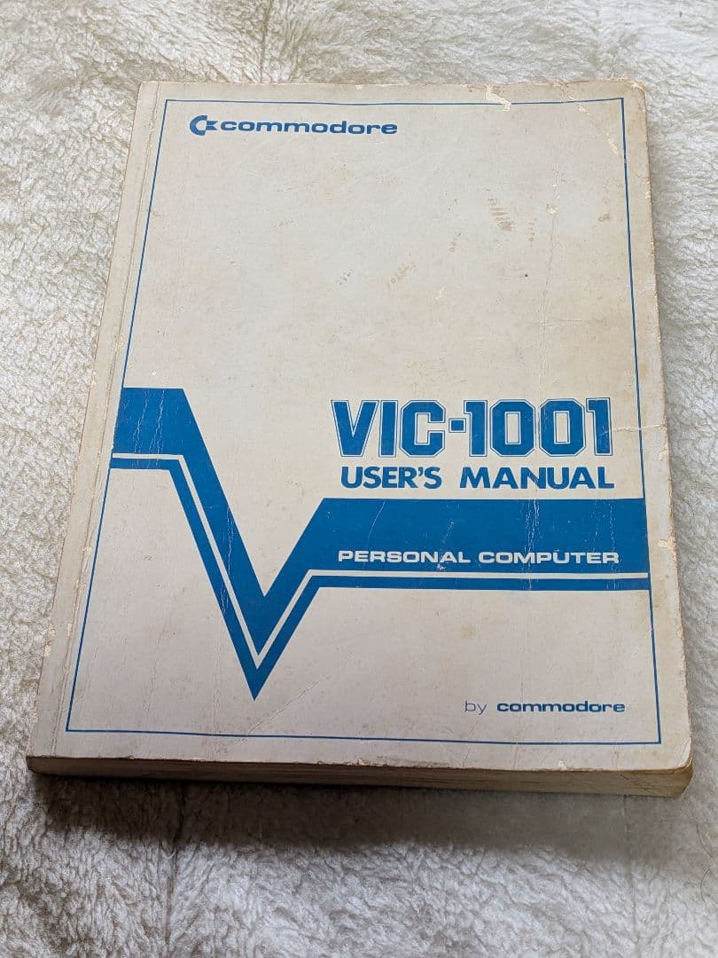 コモドールVIC−1001パソコン