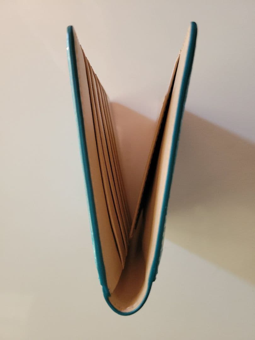 中古品 クロコダイル パスポートケース