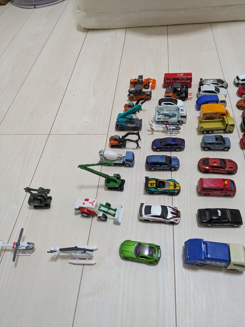 トミカ約100台　まとめ売り