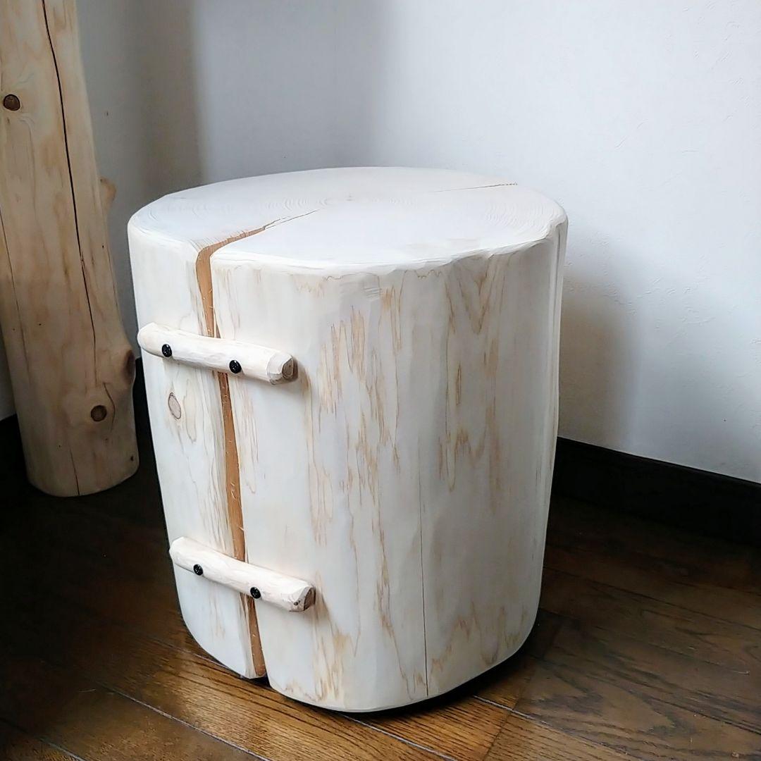 丸太スツール　丸太サイドテーブル　極太ヒノキ