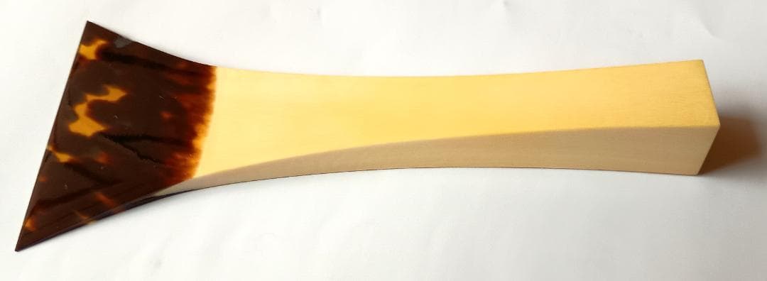 三味線　バチ　撥　べっこう　和楽器　美品（鼈甲の一部に虫食いあり）
