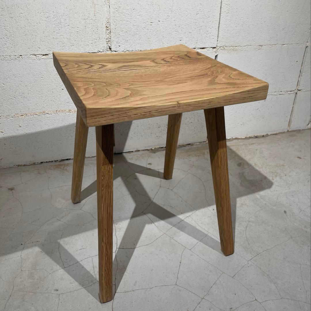 リフレッシュタイプチェア　ロータイプ　オーク無垢材　ウチダ