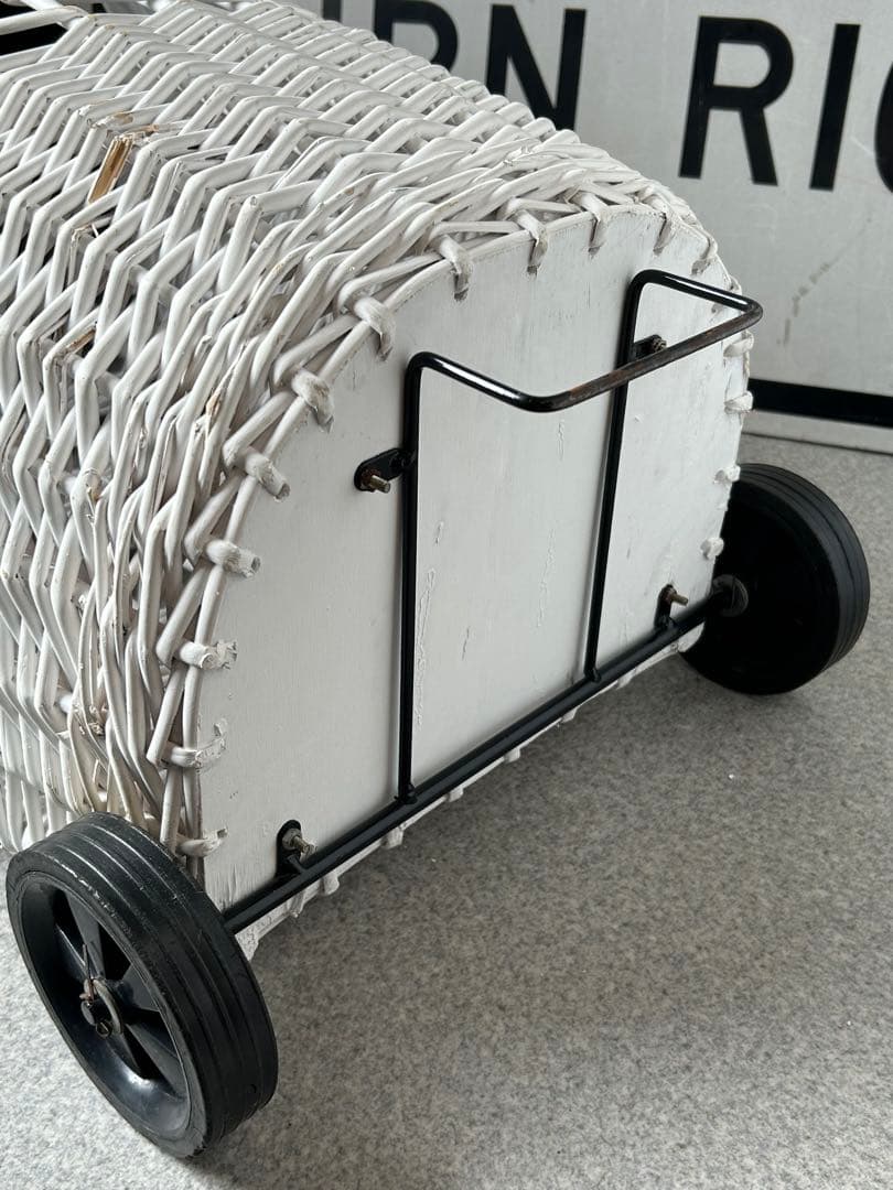 アンティーク　ビンテージ　籐　ラタン　ショッピングカート　バスケット　カゴ　かご