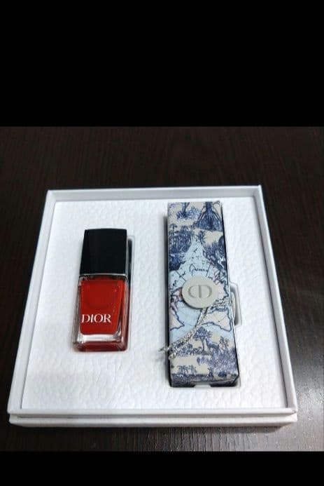 Dior ネイルカラー レッド ギフトボックス　１０セット
