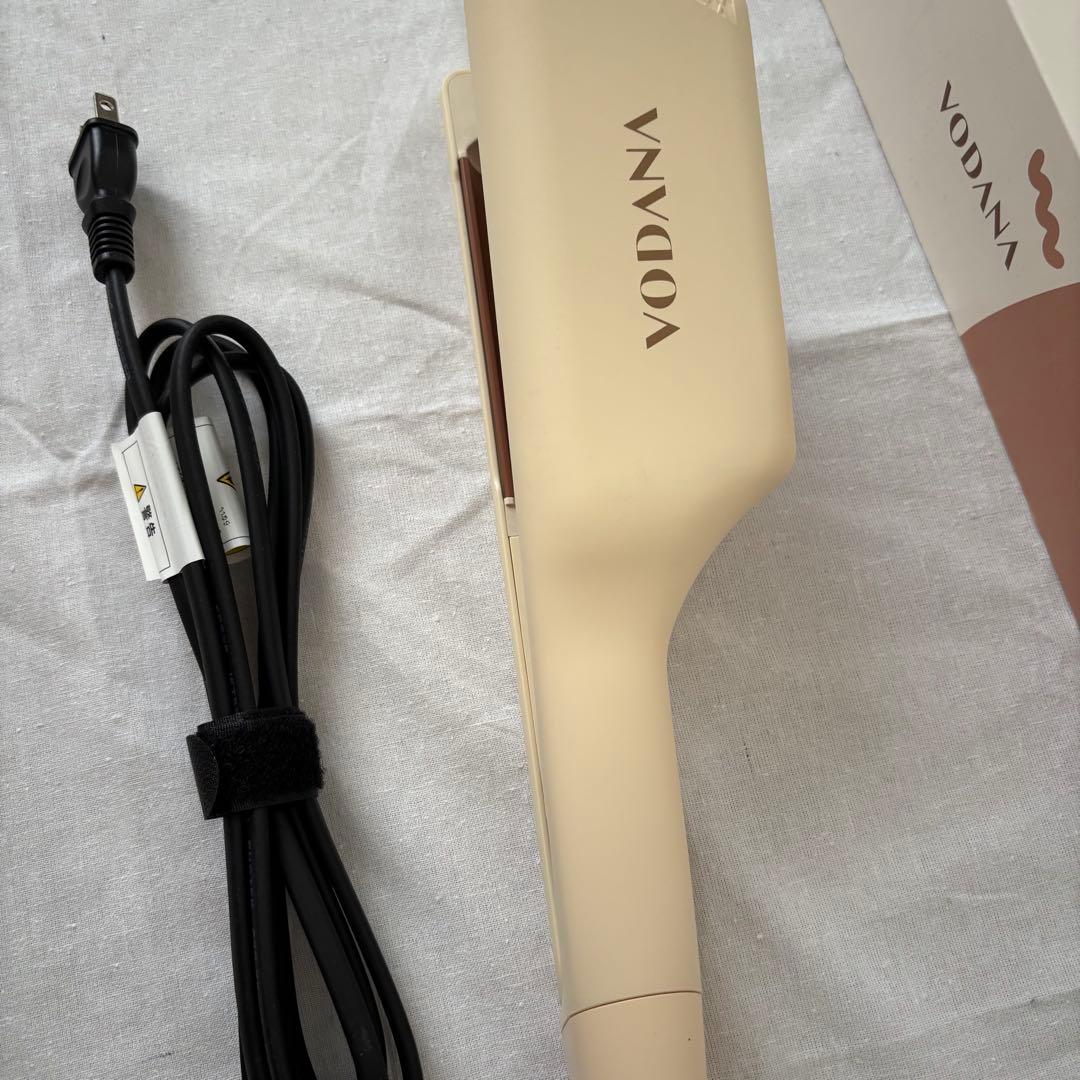 VODANA トリプルフローウェーブアイロン　32mm