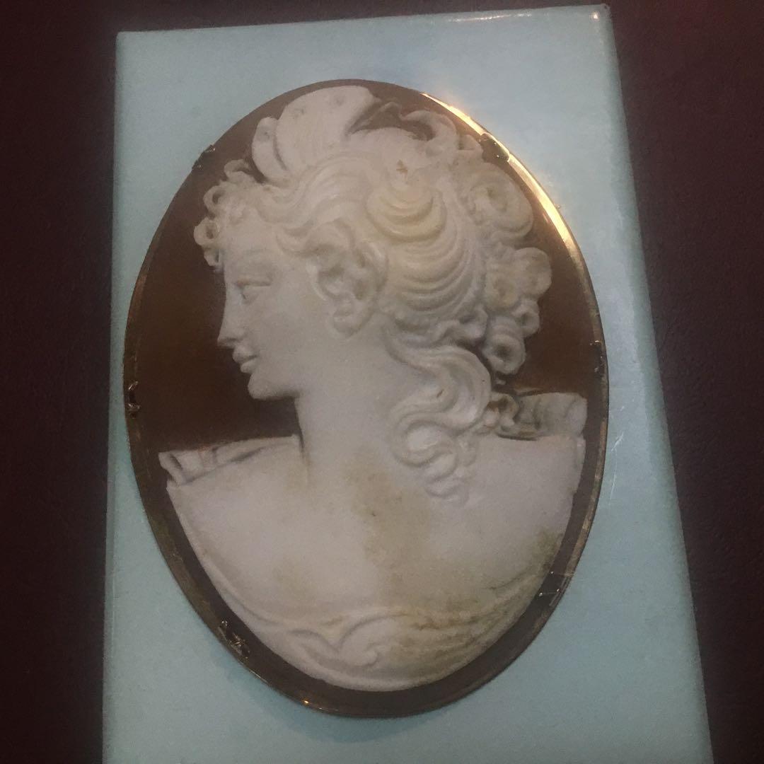 カメオK18ブローチ