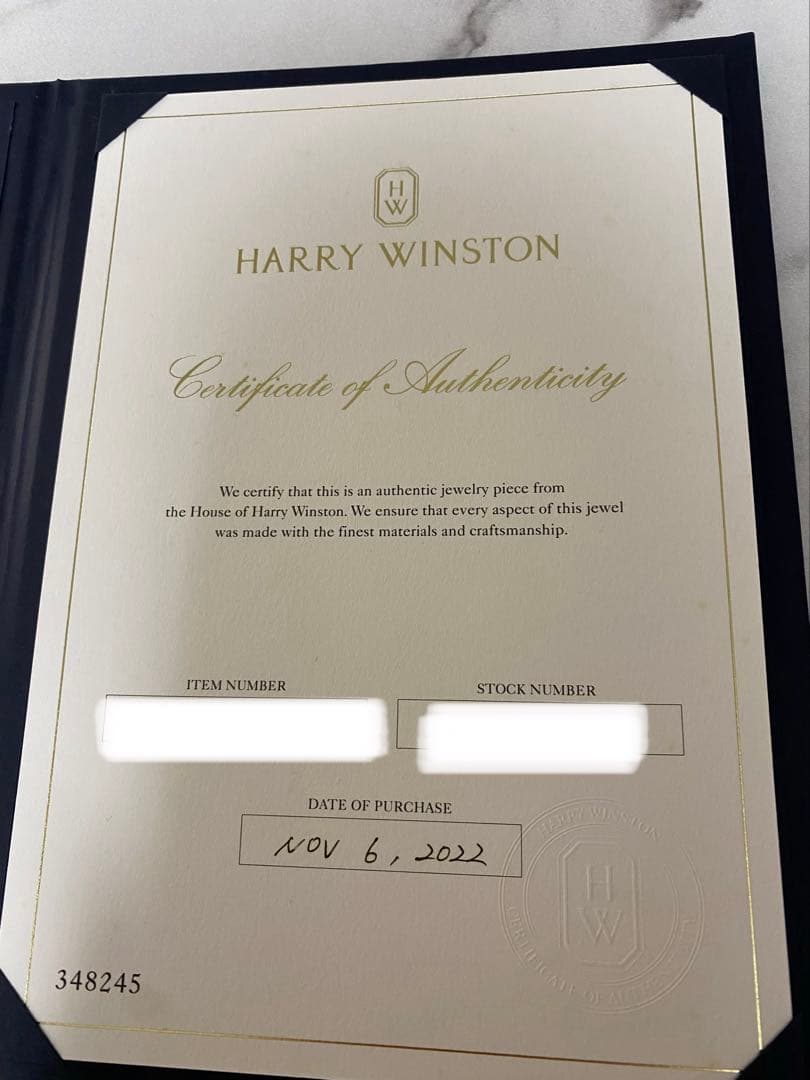 【HARRY WINSTON】ハリーウィンストン婚約指輪