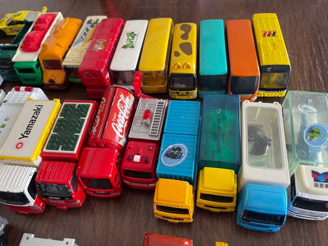 トミカミニカー50台超セットまとめ売り♪