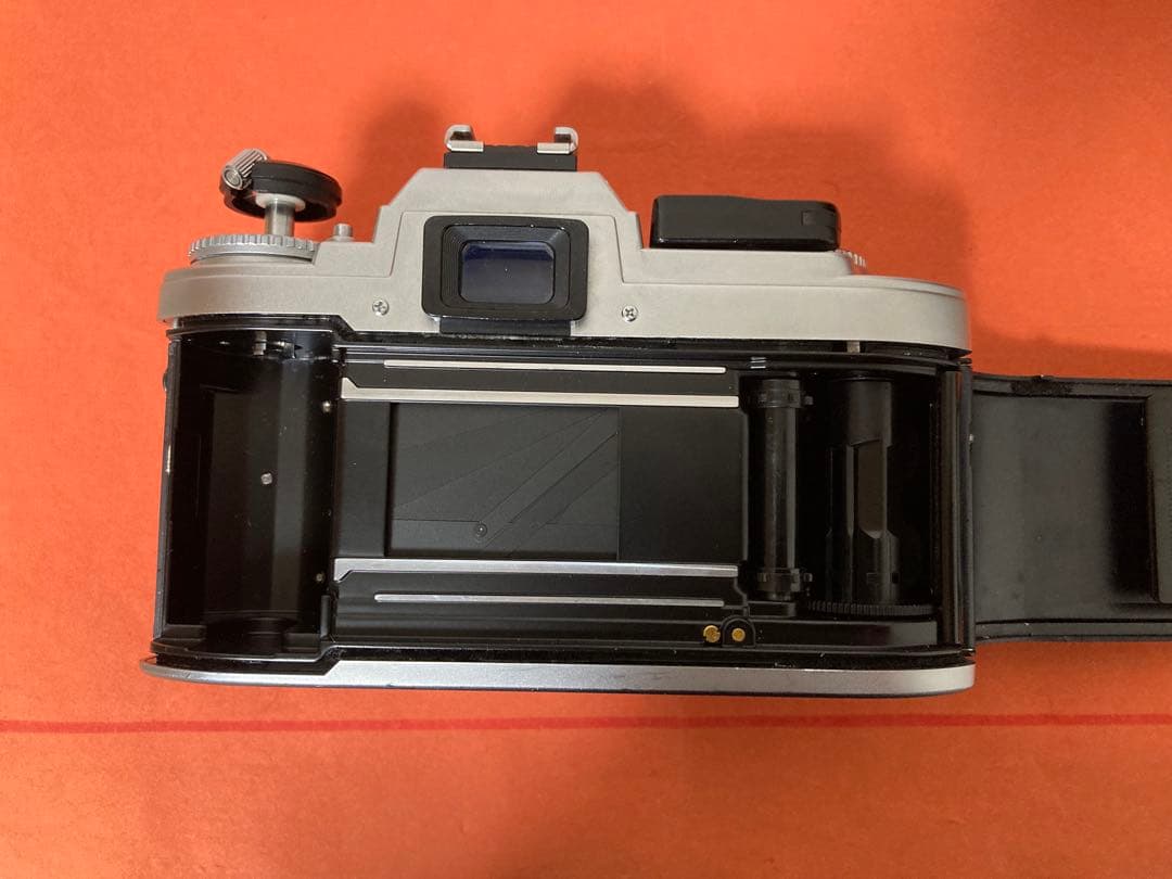 Nikon FG フィルム一眼レフカメラ 2本レンズ付き