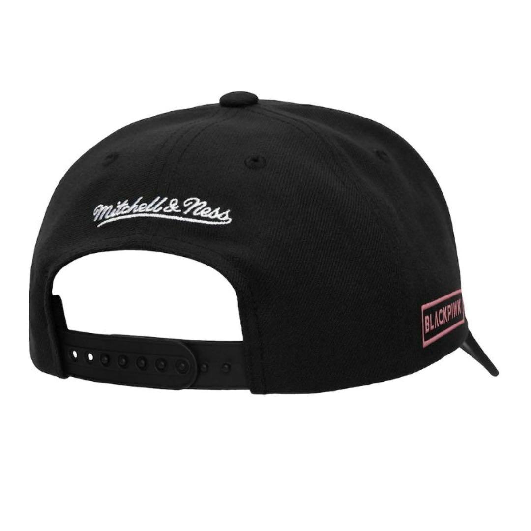 BLACK PINK LISA 着 ロサンゼルス ドジャース コラボ キャップ