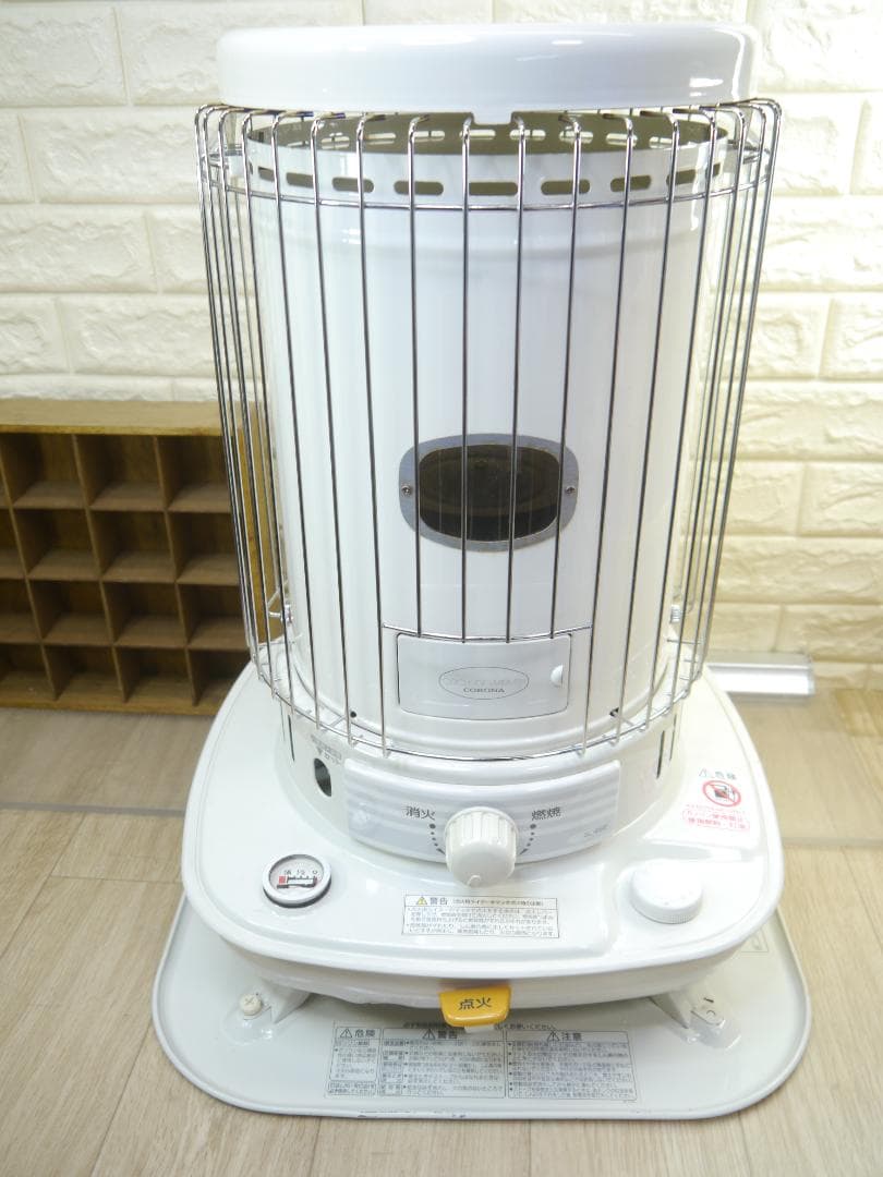 送料込◆程度良好です◆2012①◆コロナ　灯油ストーブ 円筒形 ホワイト