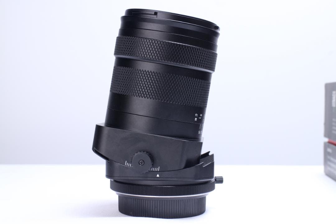 ※訳 AstrHori 85mm F2.8 Macro 単焦点 Lマウント