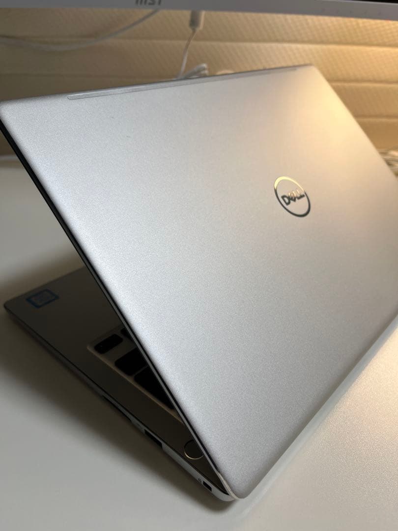 ノートPC DELL Inspiron 7380 i5 第8世代