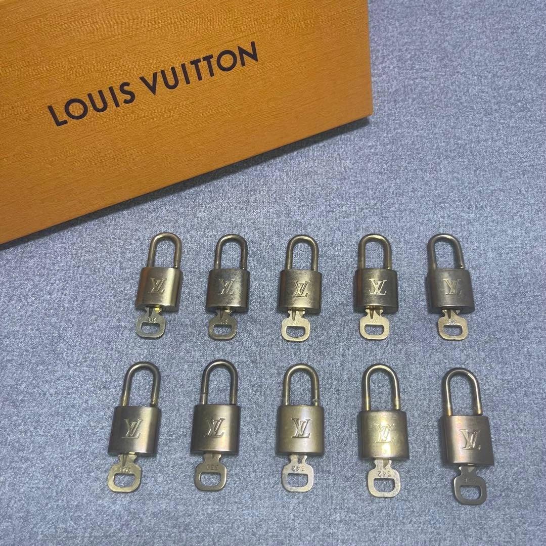ルイヴィトン　カデナ　パドロック　南京錠　キー　鍵　10個セット　まとめ売り