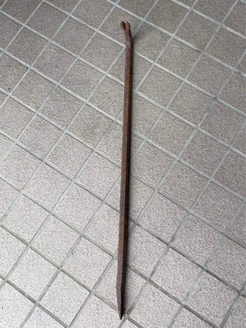 ロングバール・釘抜き ・レトロ&アンティーク ・鉄製