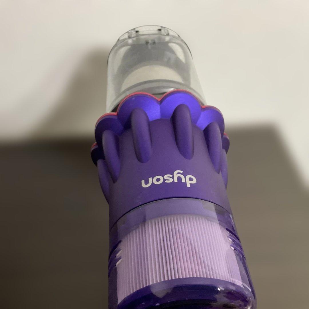 33. 『洗浄済』Dyson Digital Slim Fluffy SV18