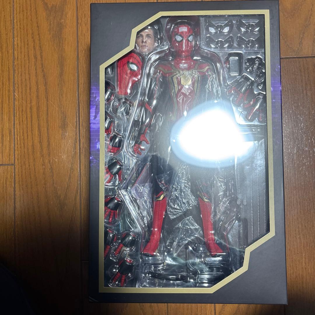 ホットトイズ スパイダーマン インテグレーテッドスーツ ノーウェイホーム