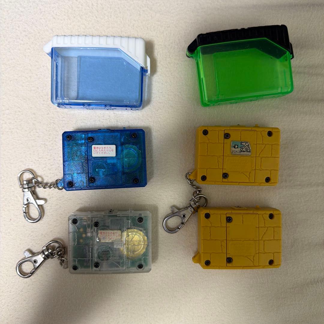 デジタルモンスター Ver.1、2、4 ケース付き　セット