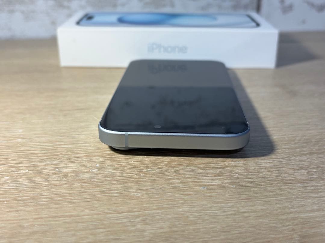 iPhone15 128GB SIMロックなし