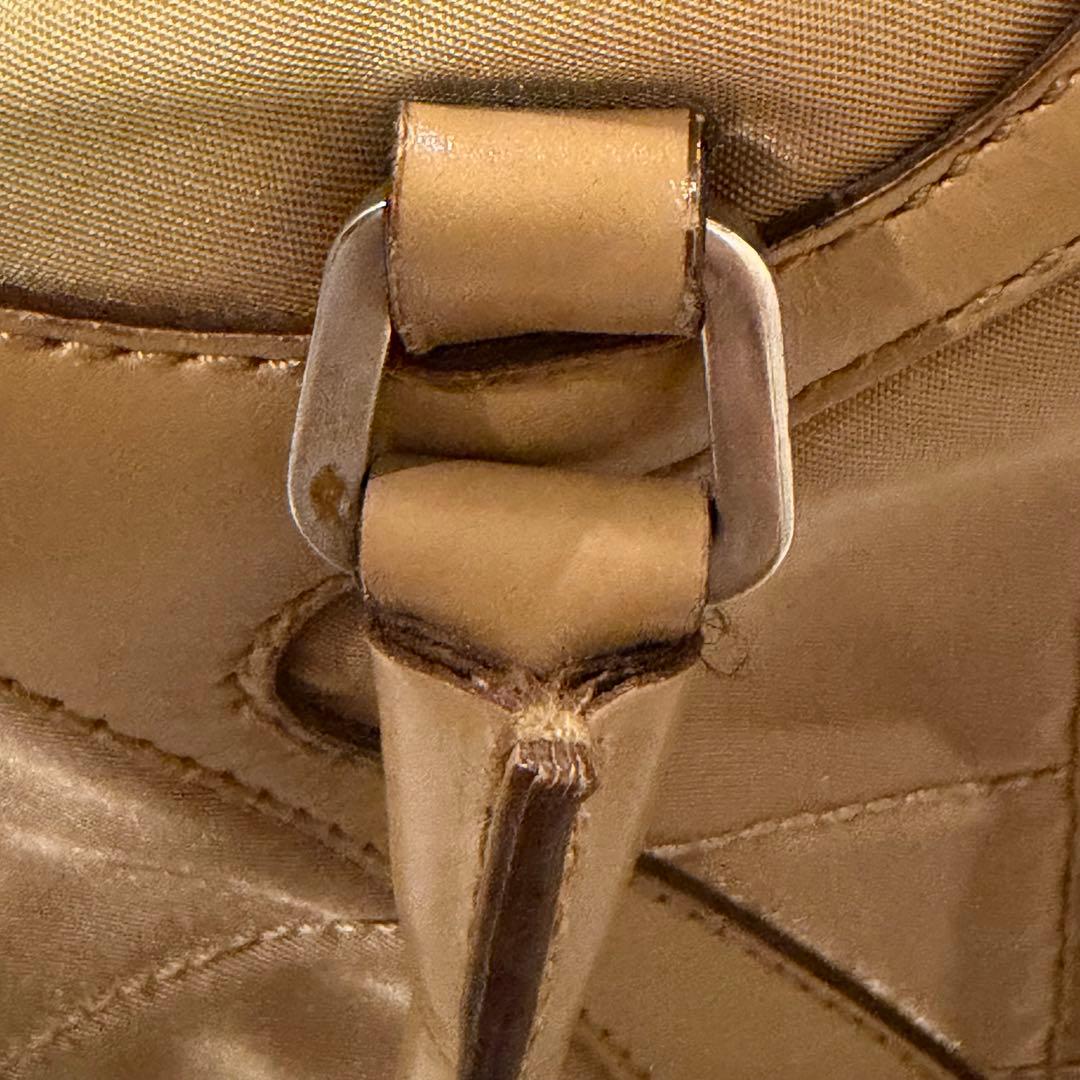 PRADA プラダ　ナイロンバッグ　革　カーキ　三角ロゴ　y2k 鑑定済み