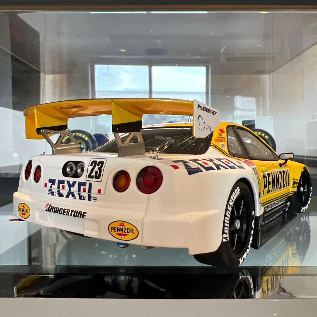 オートアート製2001年JGTC日産R34GTRペンズオイルゼクセル