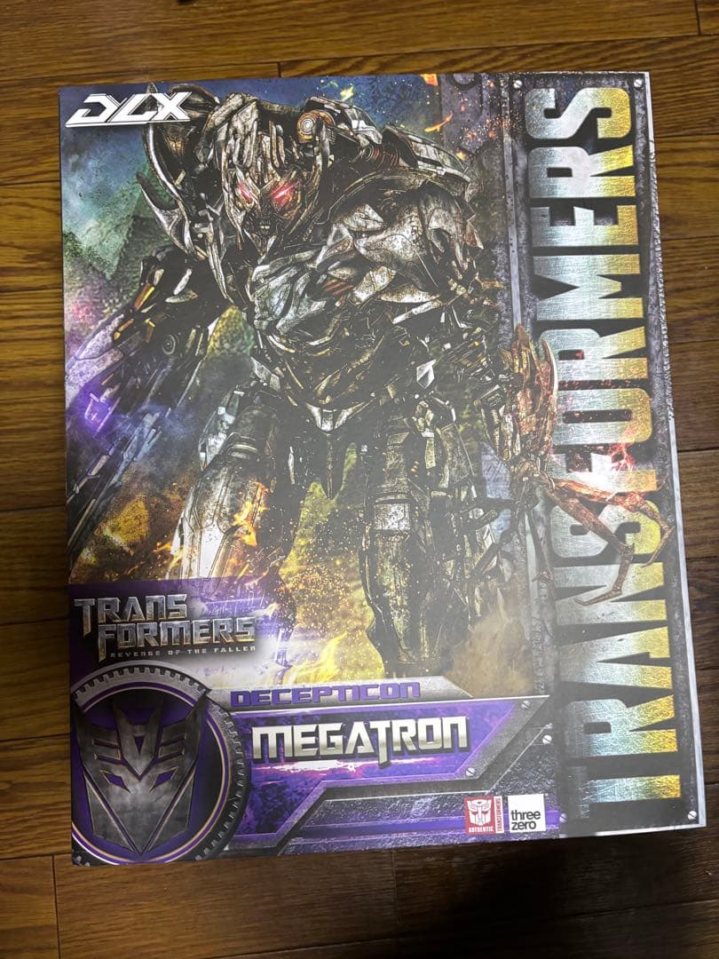 threezero トランスフォーマー　/ リベンジ DLX メガトロン