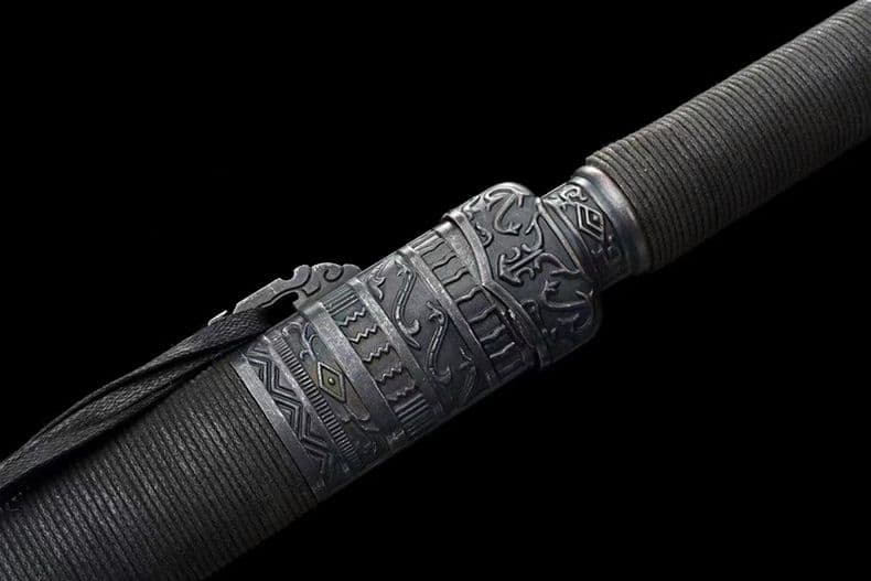 【カマキリの剣】繍春刀 牛尾刀 苗刀 手鍛造打 古兵器 武具 刀装具 両手刀