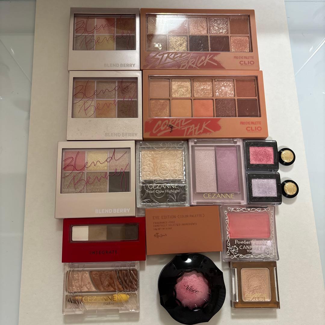 コスメ大量おまとめ売り 68＋4点セット