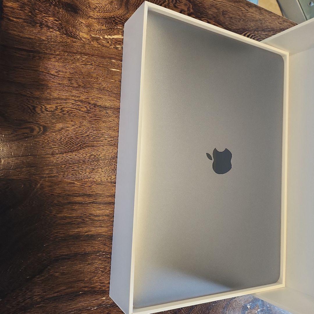 Apple MacBook シルバー 本体のみ