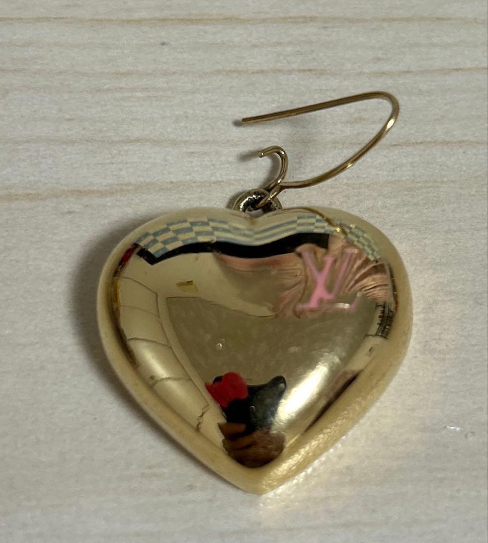 LV ルイヴィトン ピアス イチゴ&ハート ブークル ドレイユ フレーズ