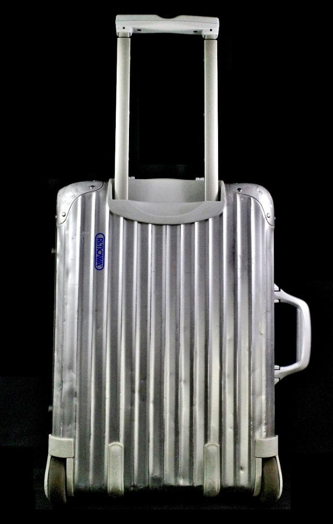リモワ『トパーズ』2輪アルミTSAキャビン・トロリー【廃盤・機内持込可】35L