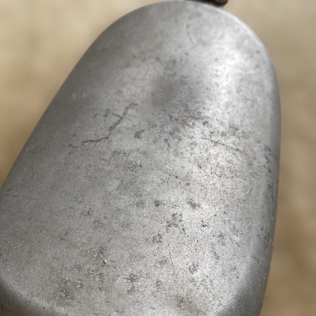 フランス　アンティーク　水筒　ヴィンテージ金属ボトル